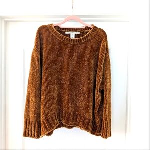 Women's Max Studio Sweater